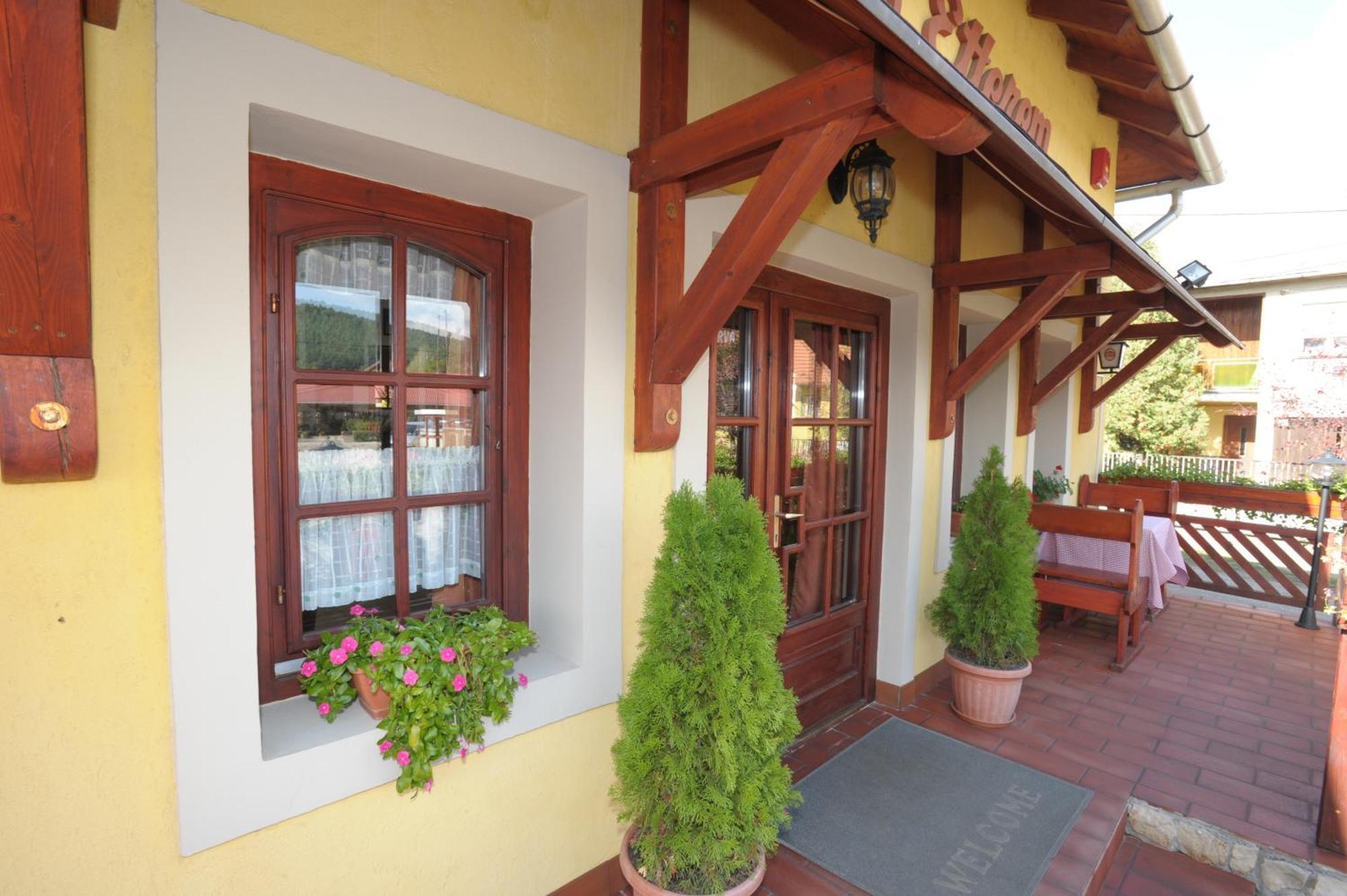 Forras Fogado Bed and Breakfast Bükkszék Eksteriør billede